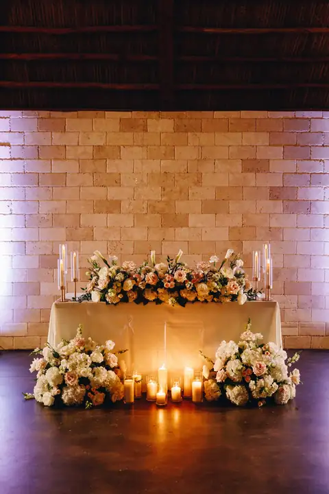 Floral sweetheart table backdrop